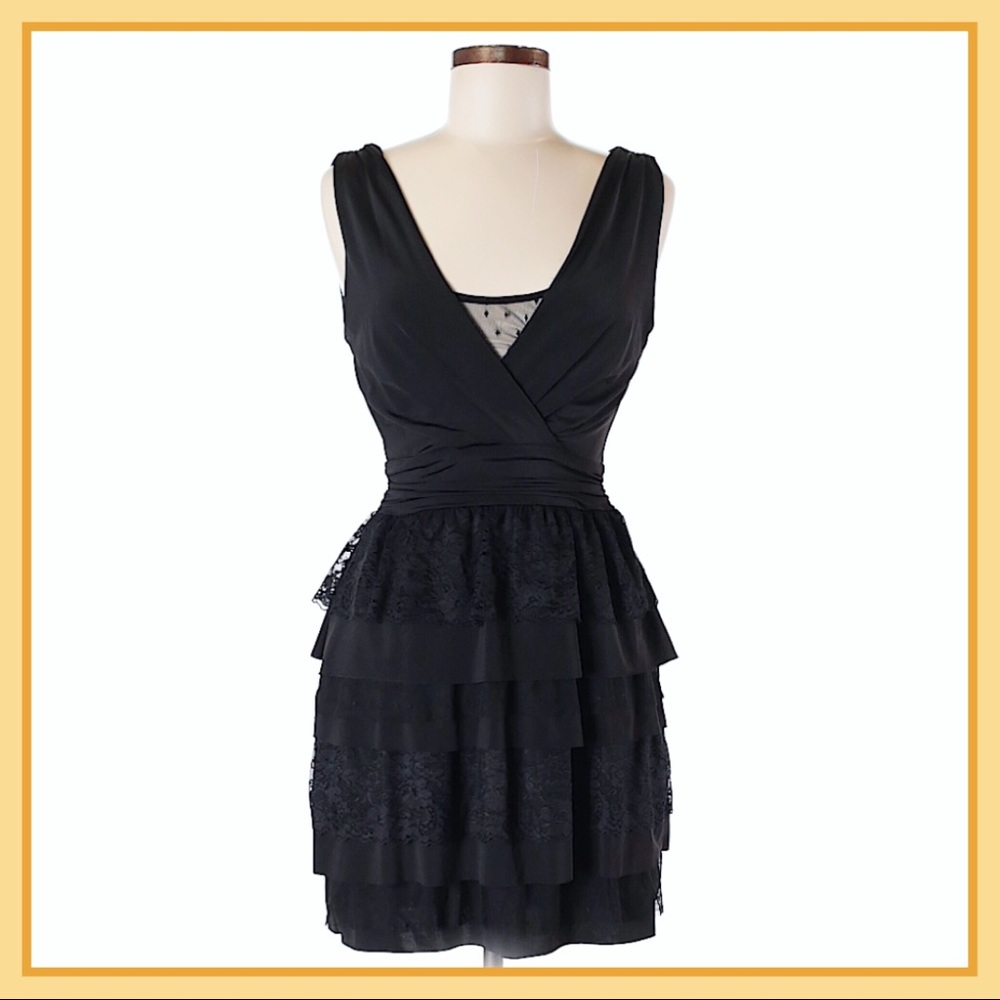 🆕 Zara Tiered Lace Mini Dress
